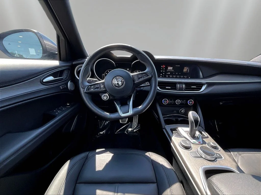 Used 2023 Gray Metallic Alfa Romeo Ti image 8