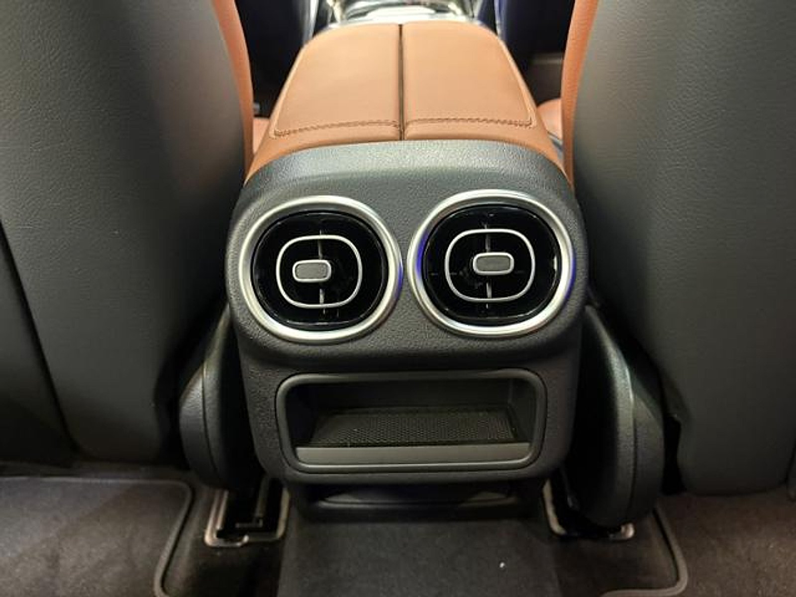 New 2026 Polar White Mercedes-Benz  image 26