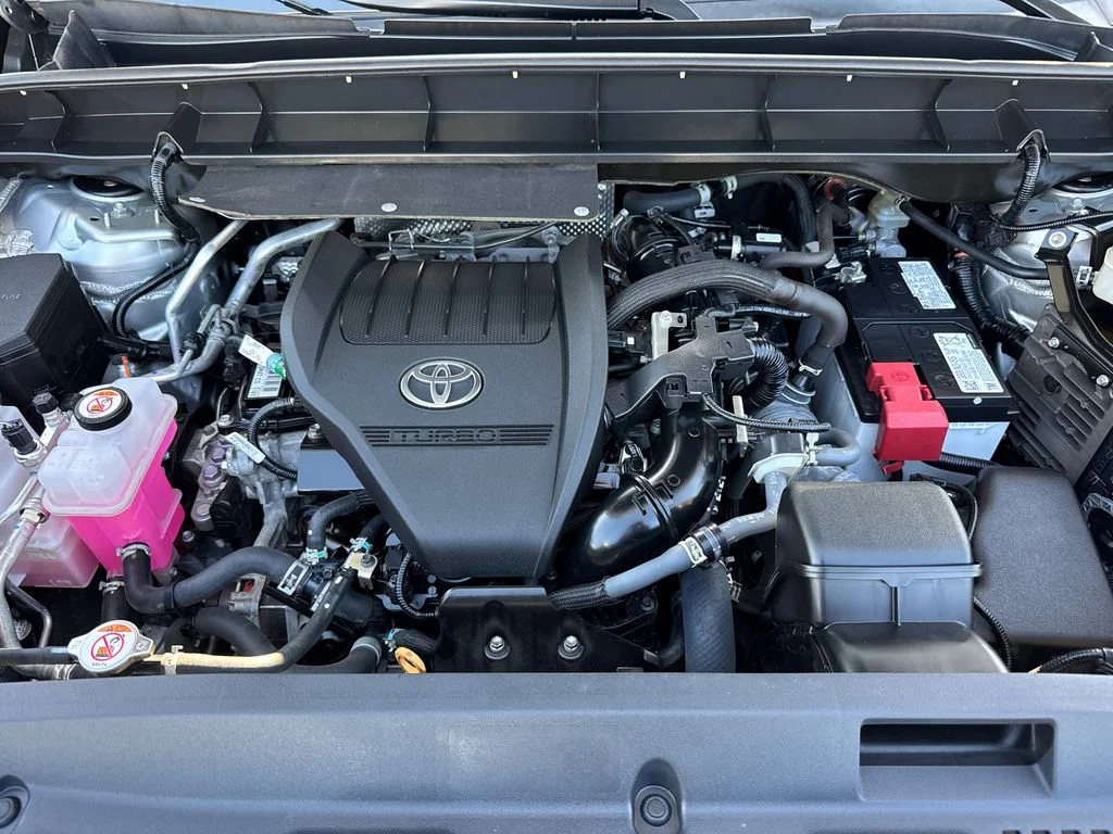 Used 2023 Silver Toyota LE image 8