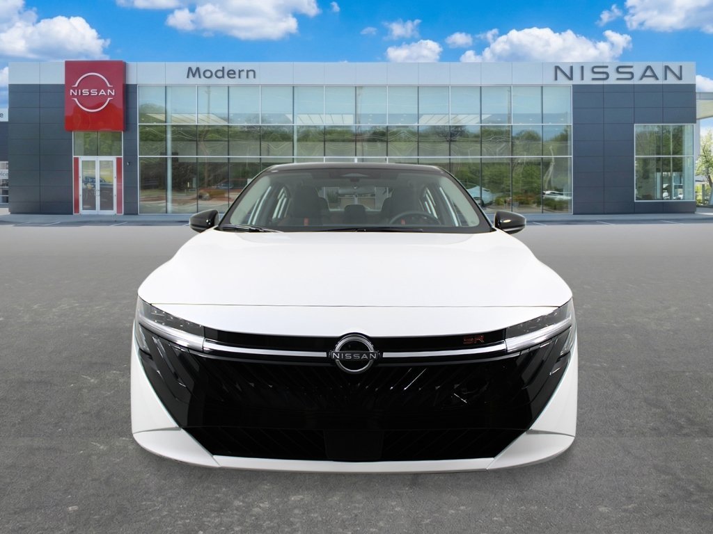 New 2027 Aspen White Tricoat/Super Black Nissan SR image 8
