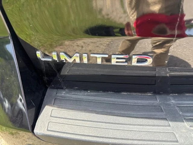 Used 2023 Black Ford Limited image 14