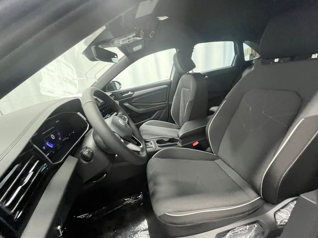 New 2026 Silver Volkswagen 1.5T Sport image 10