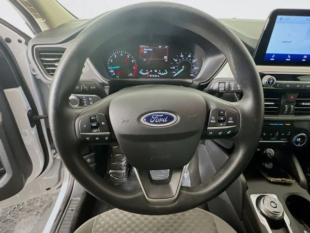 Used 2020 Oxford White Ford SE image 13