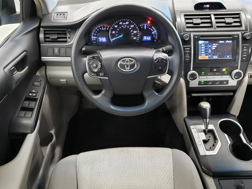Used 2013 Magnetic Gray Metallic Toyota LE image 14