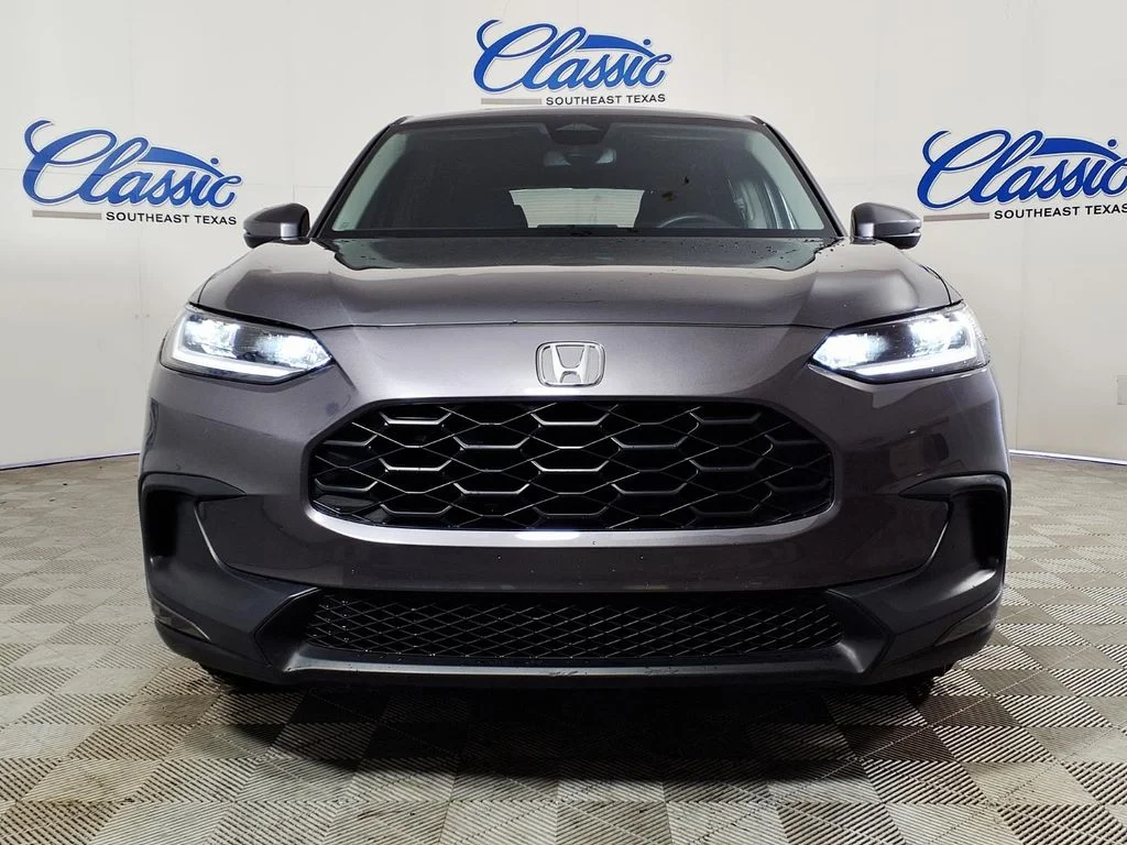 Used 2025  Honda LX image 3