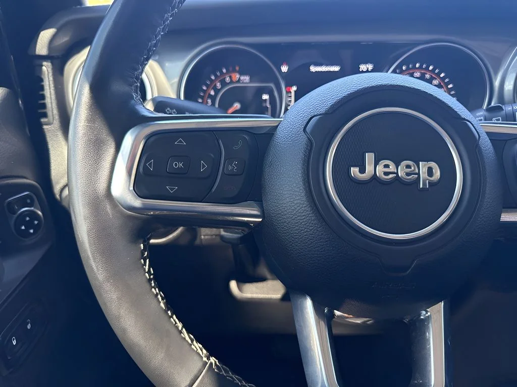 Used 2023 Black Jeep Sahara image 15