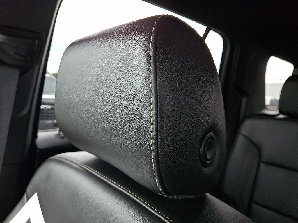 Used 2023 Sterling Gray Metallic Chevrolet LT Leather image 18