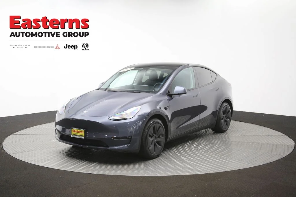 Used 2022 Gray Tesla Long Range image 48
