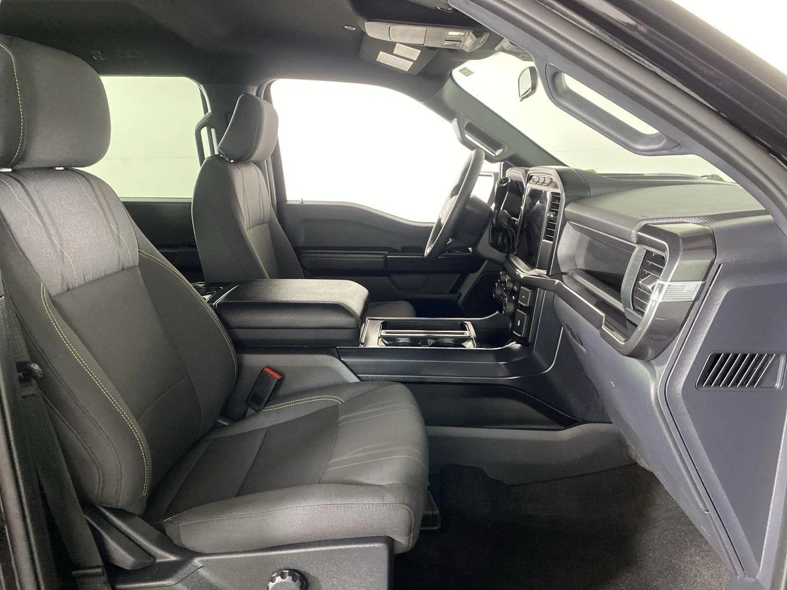 Used 2024 Agate Black Ford STX image 27