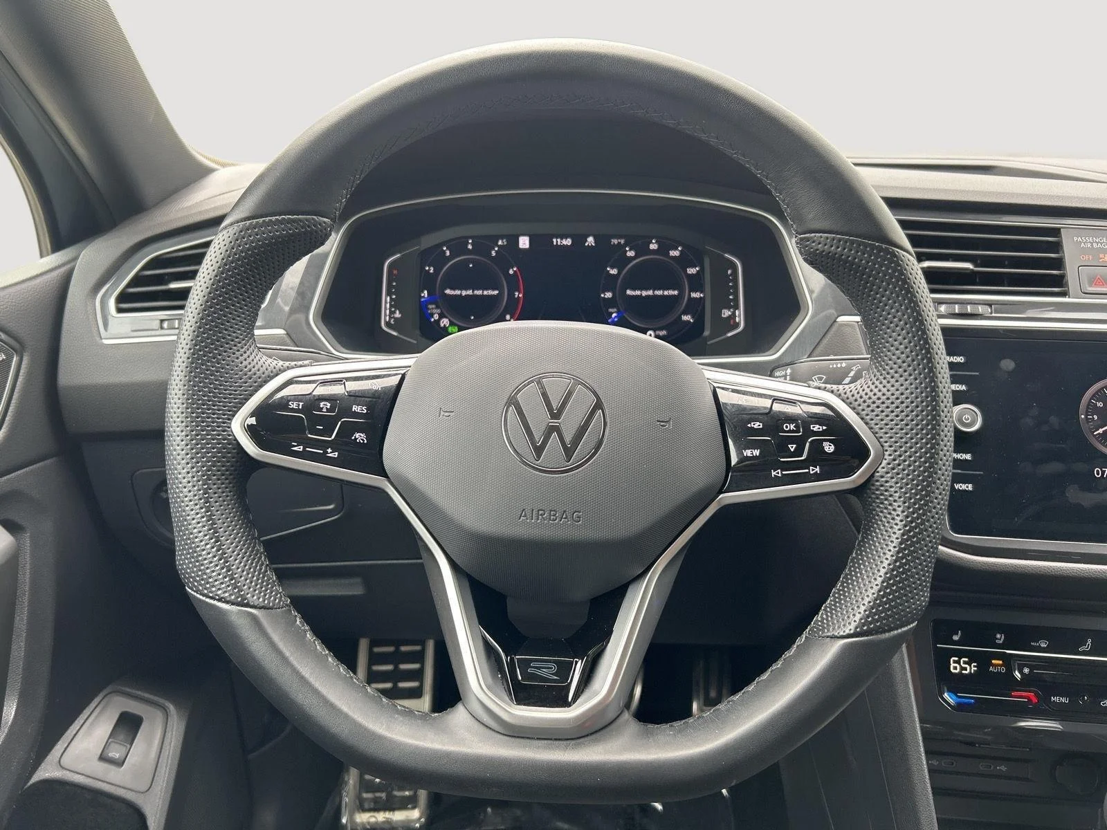 Certified Used 2024 gray Volkswagen SEL R-Line image 16