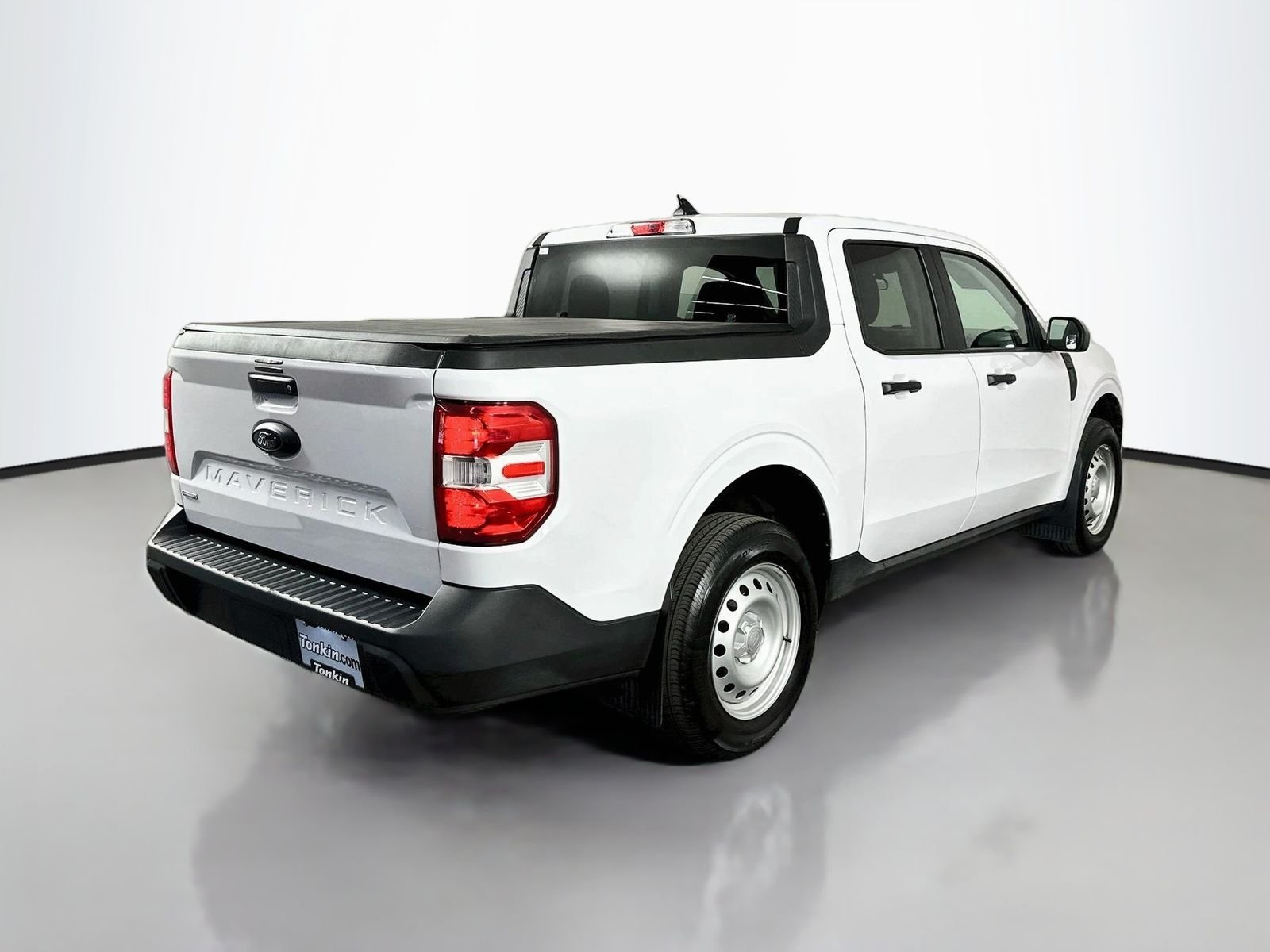 Used 2023 Oxford White Ford XL image 7