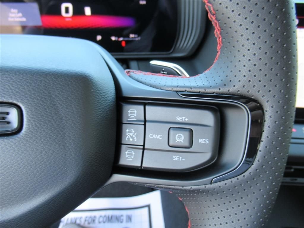 New 2026 Diamond Black Crystal Pearlcoat Dodge R/T image 21
