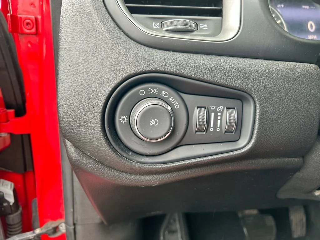 2021 Jeep Renegade Limited - Photo 23