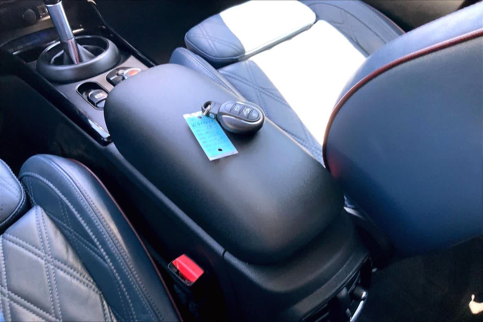 Used 2019 Melting Silver Metallic MINI Cooper S image 14
