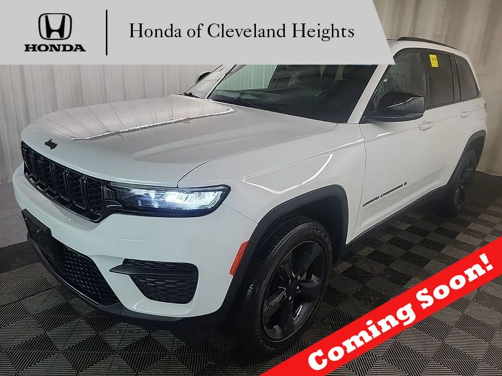 2023 Jeep Grand Cherokee Altitude 4x4's photo
