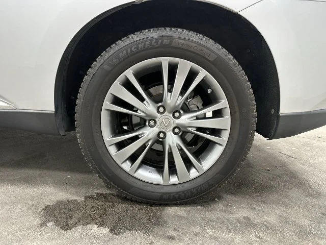 Used 2013 Silver Lexus 350 image 12