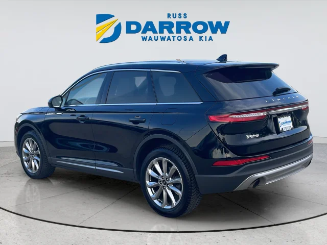 Used 2022 Black Lincoln Standard image 3