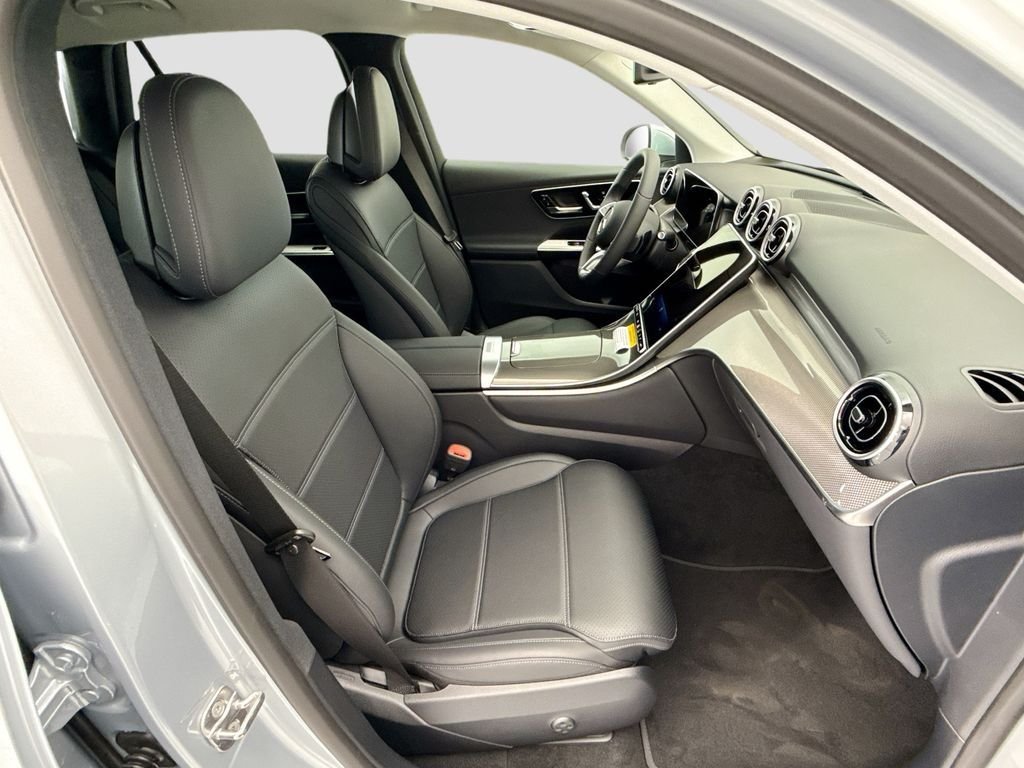 New 2026 Cirrus Silver Metallic Mercedes-Benz GLC 300 image 19