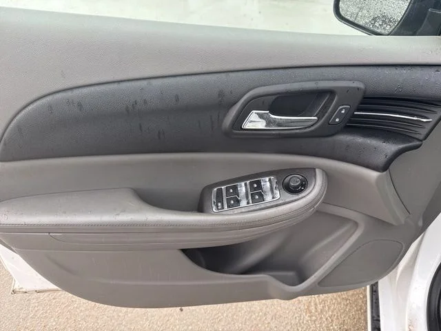 2013 Chevrolet Malibu 1LS - Photo 11