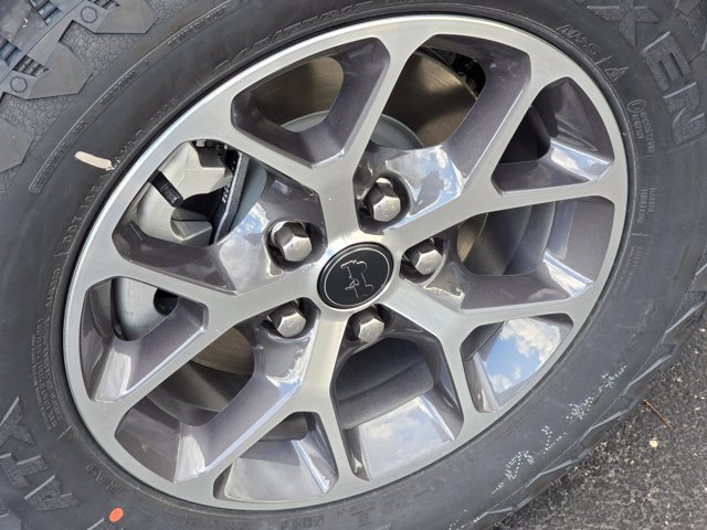 New 2026 Granite Crystal Metallic Clear-Coat Exterior Paint Jeep Sport S image 23