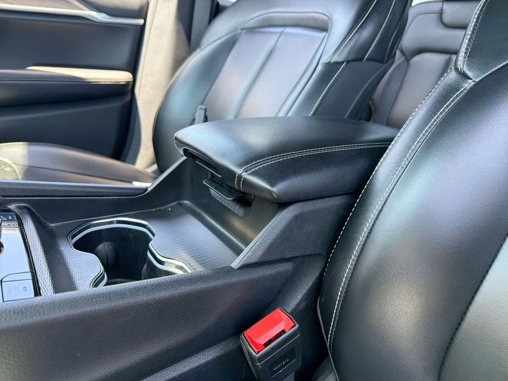 Used 2024 Brown Jeep 4xe image 23