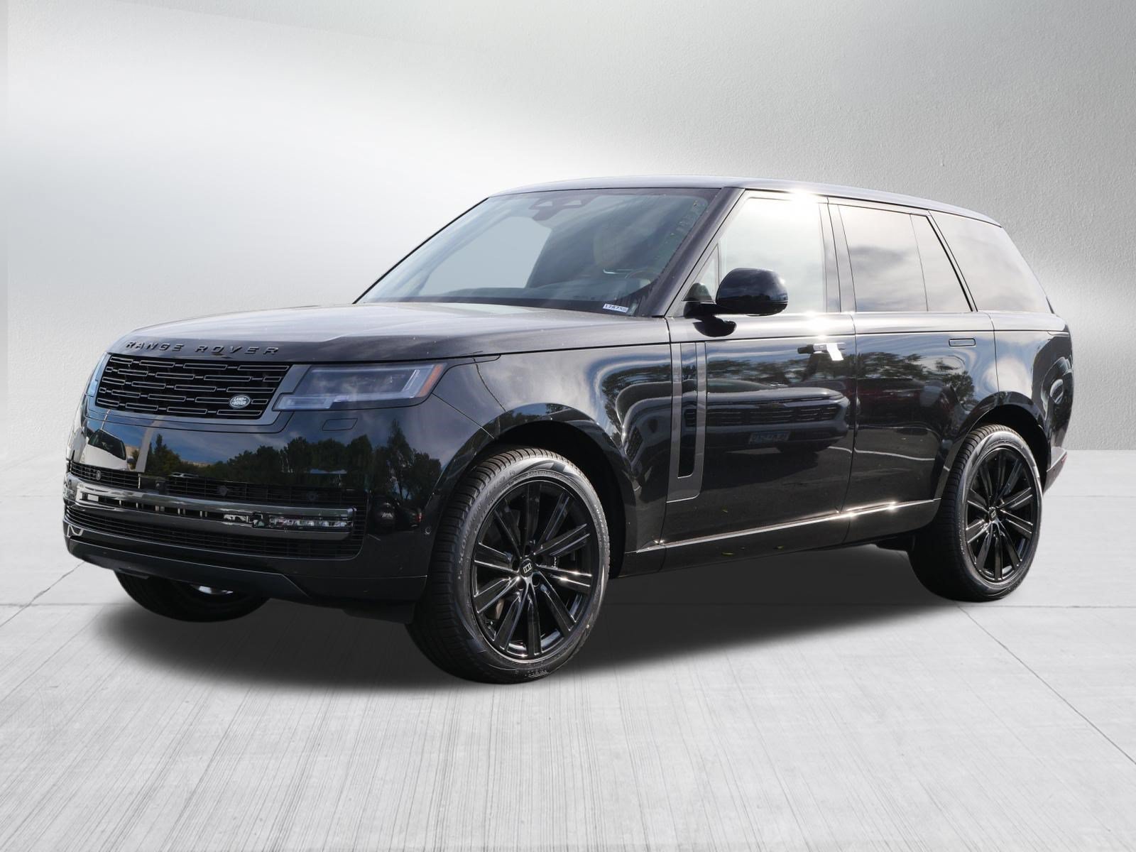 New 2027 Santorini Black LAND ROVER SE image 1