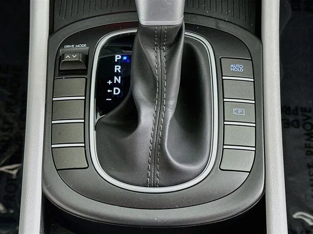 Certified Pre-Owned 2024 Hyundai Kona SEL