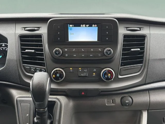 2025 Ford Transit Van Base - Photo 17