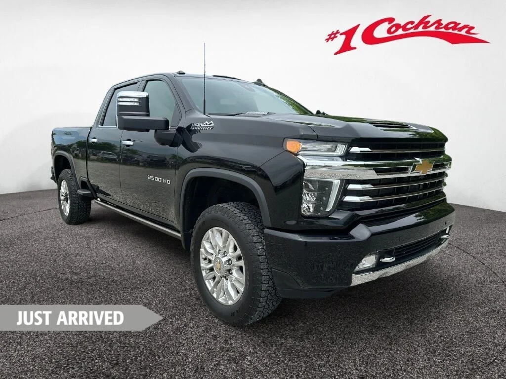 2022 Chevrolet Silverado HD High Country 4WD Crew Cab Standard Box's photo