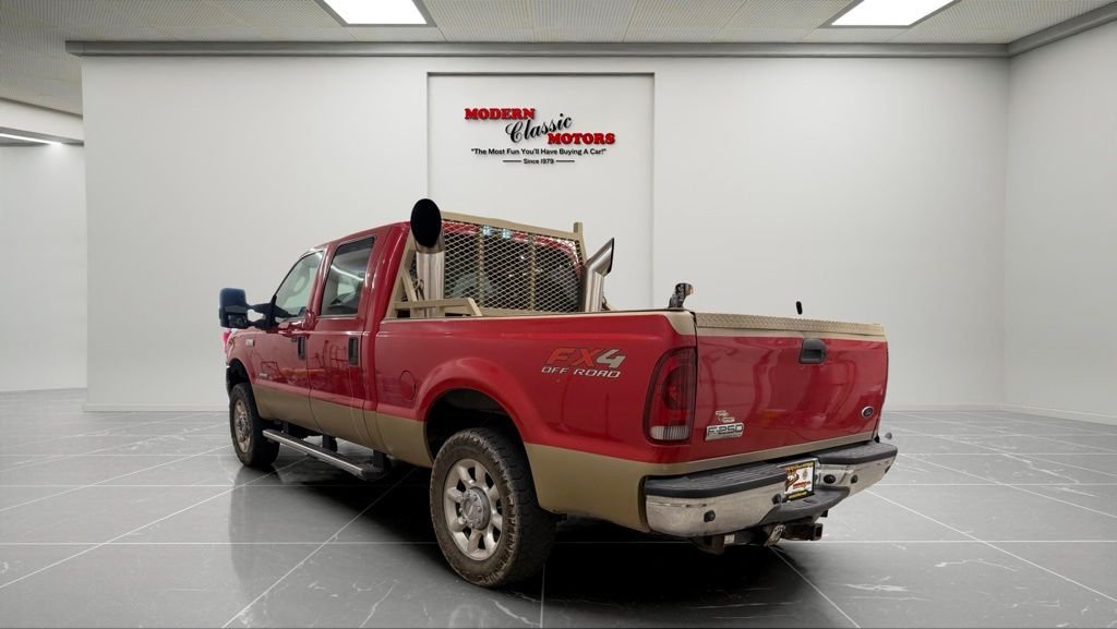 Used 2005 Red Ford Lariat image 5