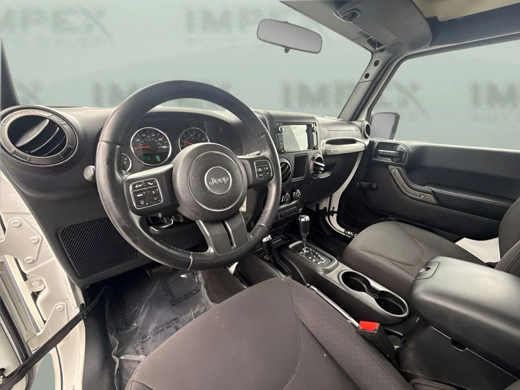 Used 2015 White Jeep Sport image 7