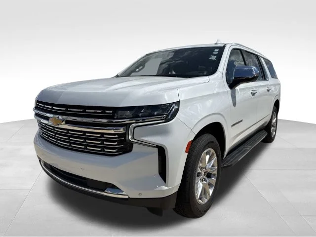Used 2022 White Chevrolet Premier image 5