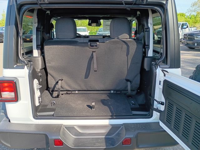 New 2026 Bright White Clear-Coat Exterior Paint Jeep Willys image 19