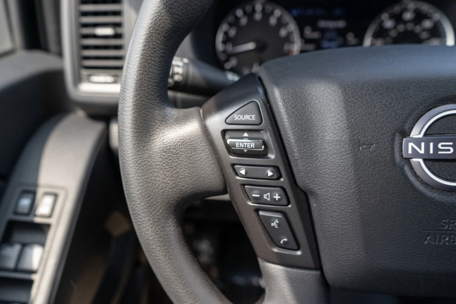Used 2022 Super Black Nissan S image 23