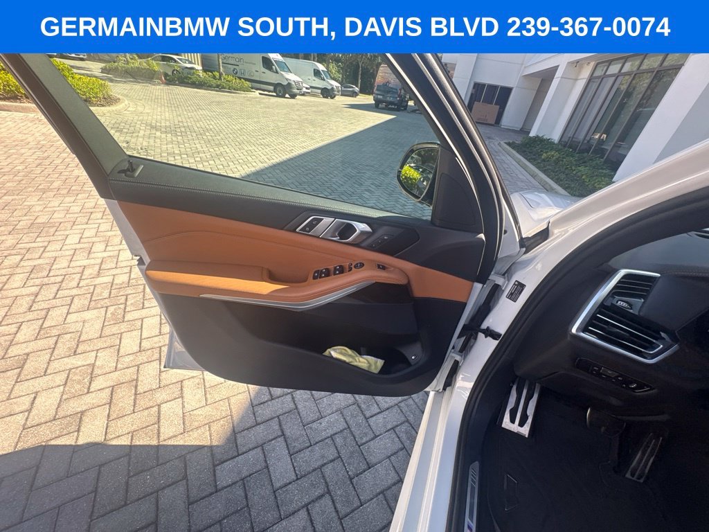 Certified Used 2023 Alpine White BMW xDrive45e image 21