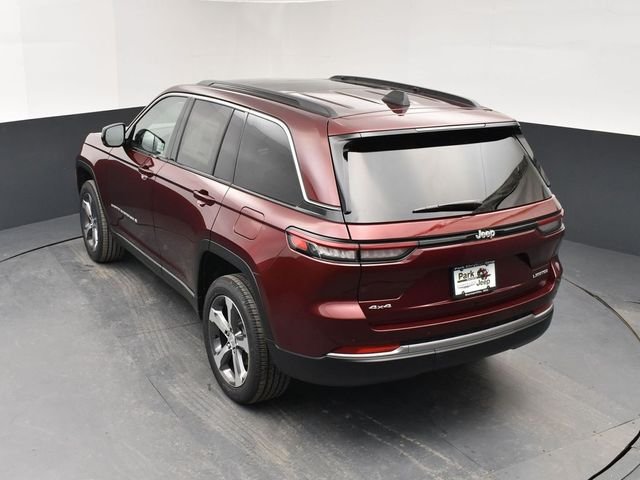 New 2026 Velvet Red Pearl-Coat Exterior Paint Jeep Limited image 16