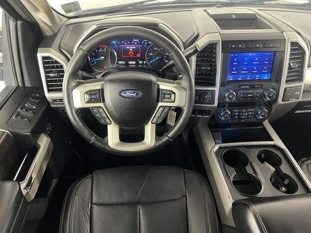 Used 2020 Gray Ford Lariat image 32