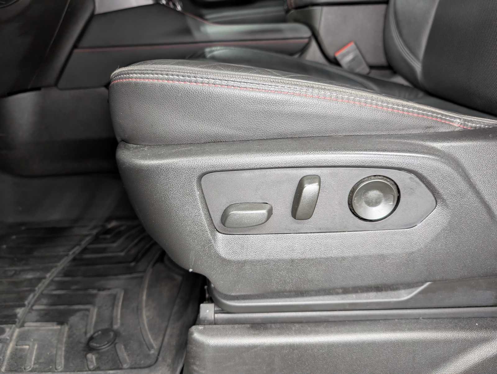 2021 Chevrolet Tahoe RST - Photo 40