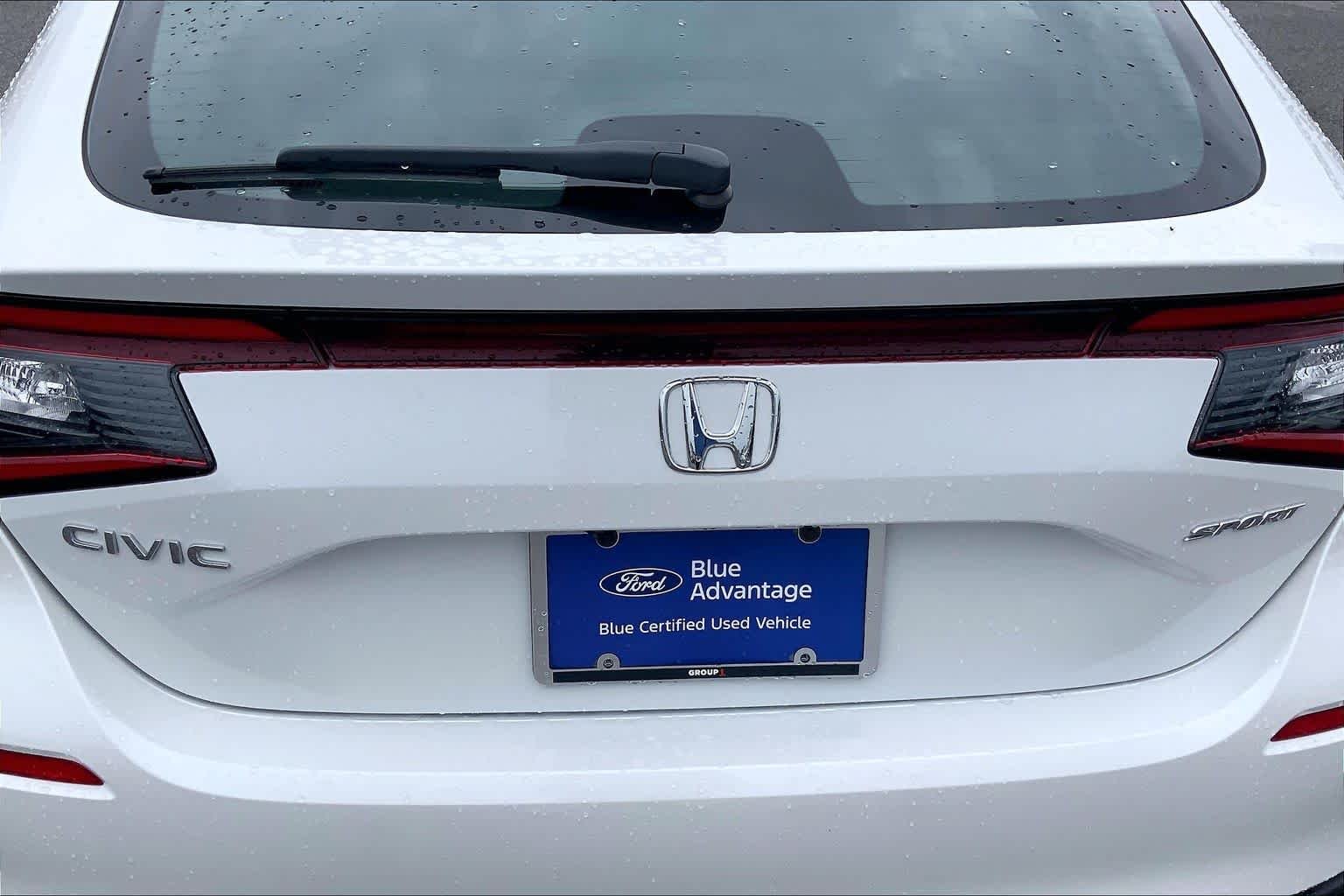 Certified Used 2025 Platinum White Pearl Honda Sport image 31