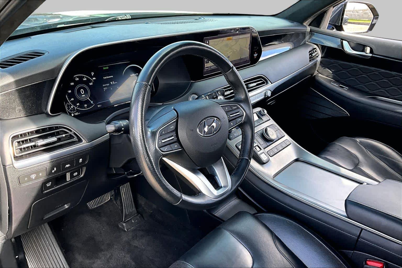 Used 2020 Steel Graphite Hyundai Limited image 16