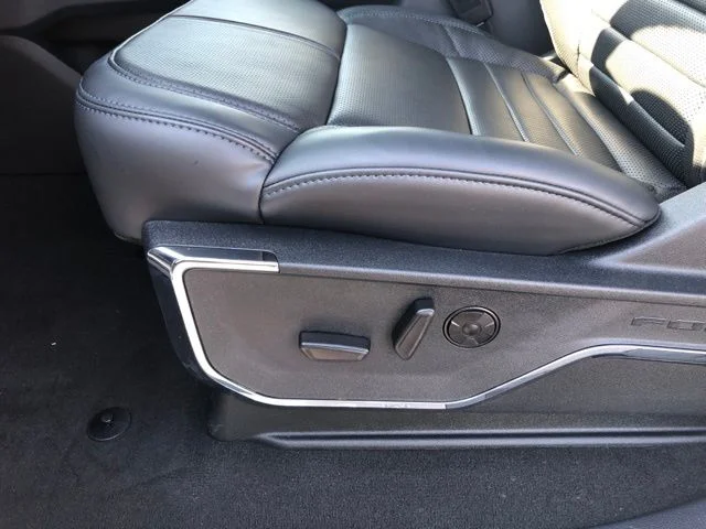 2025 Ford F-250 Super Duty Platinum - Photo 32