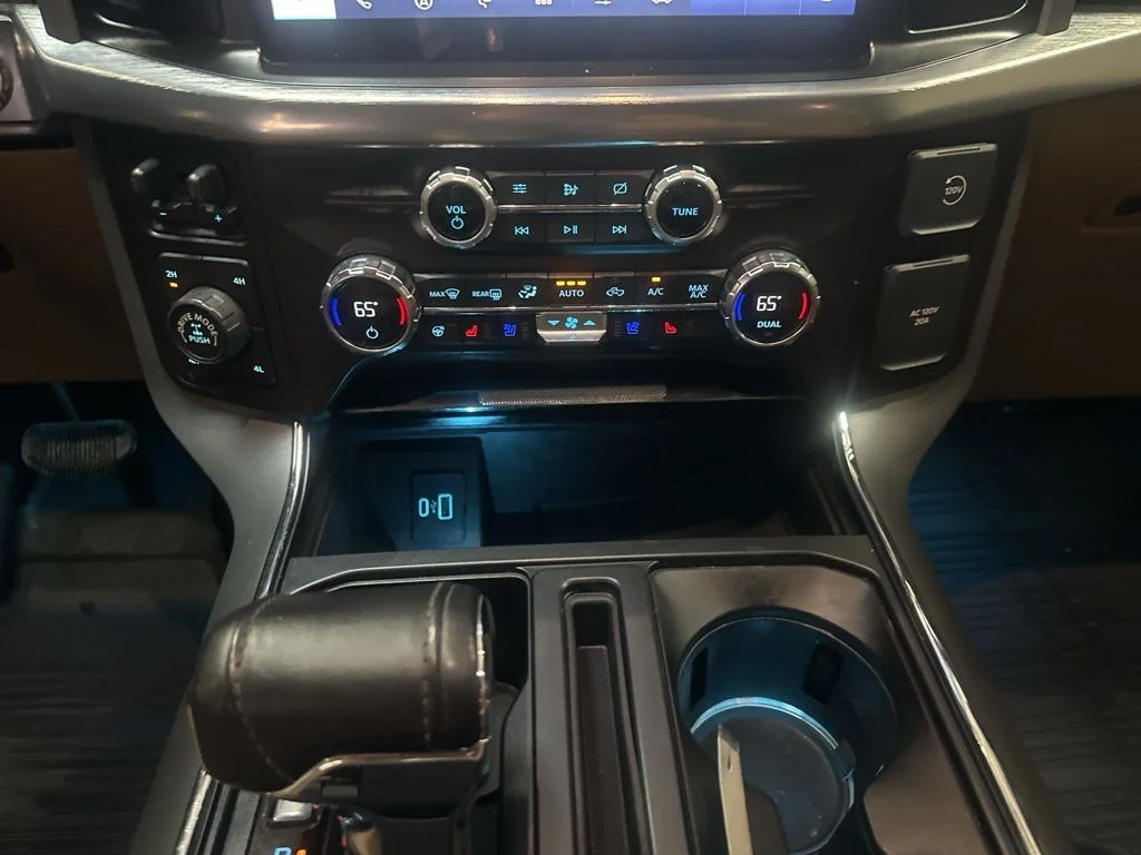 Used 2021 Space White Metallic Ford Lariat image 20