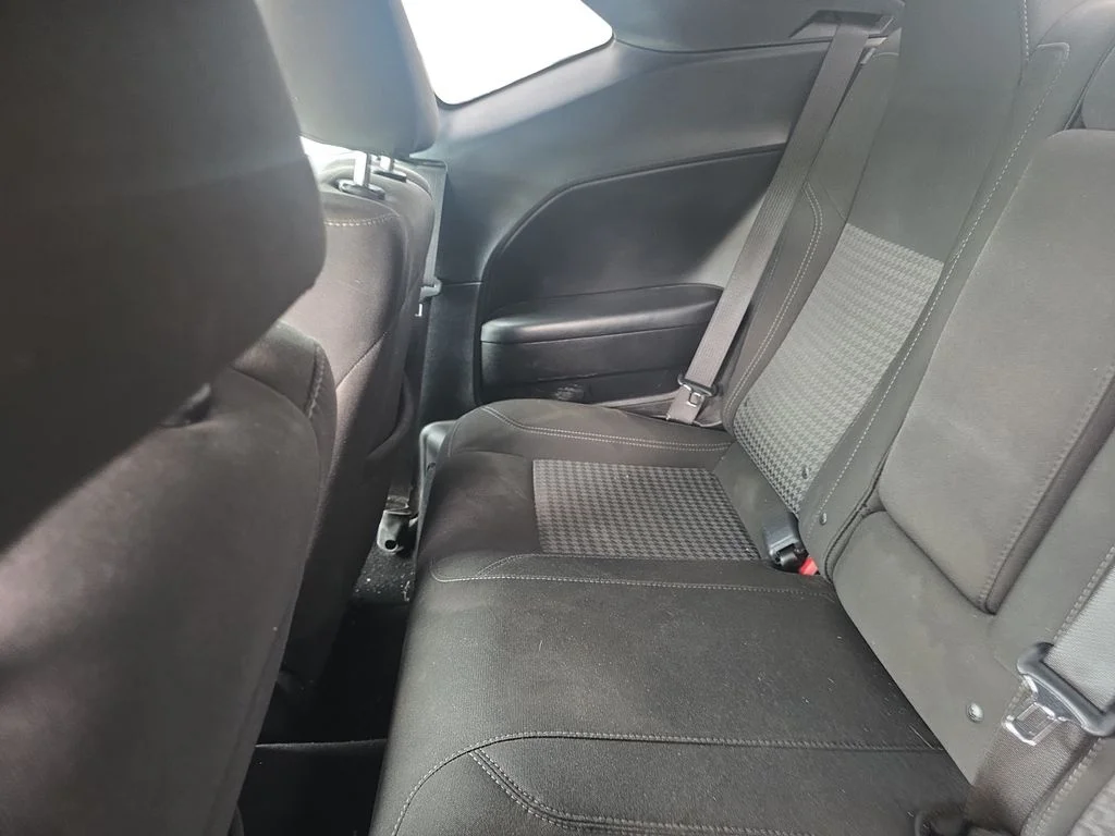 Used 2020 Granite Pearlcoat Dodge SXT image 22