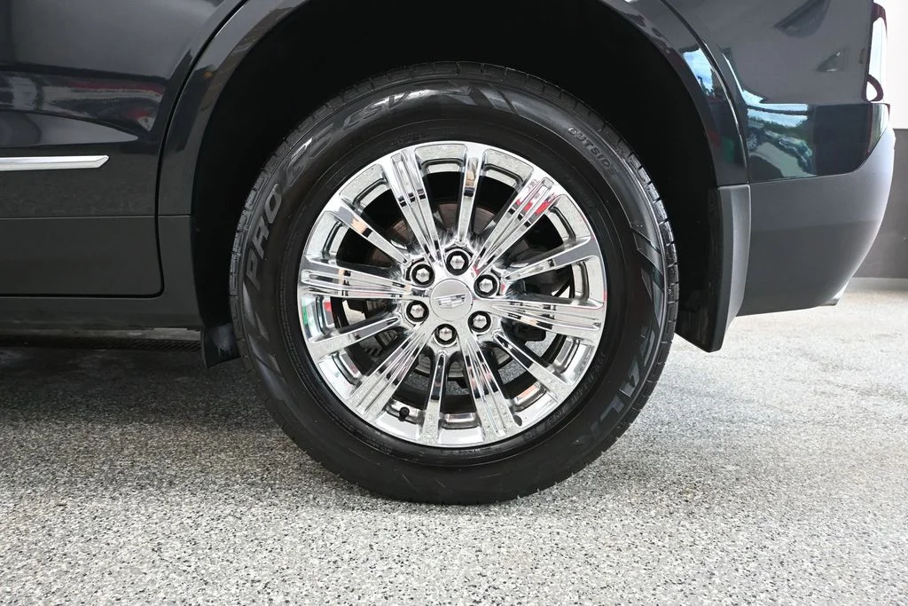 Used 2019 Black Cadillac Luxury image 14