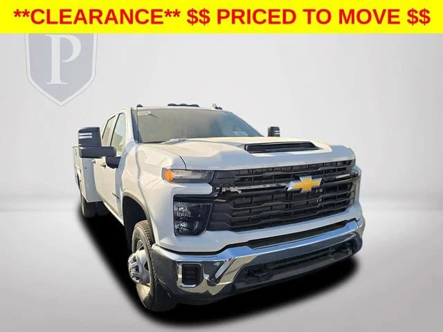 New 2026 Summit White Chevrolet Work Truck image 2