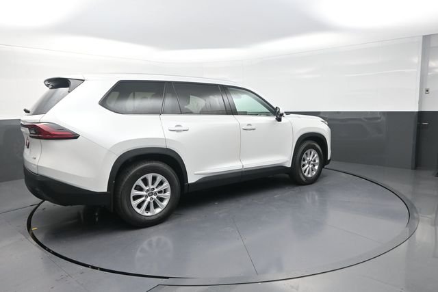 Used 2026 Beige Toyota XLE image 10