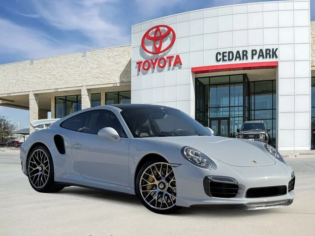 2015 Porsche 911 Turbo S Coupe's photo