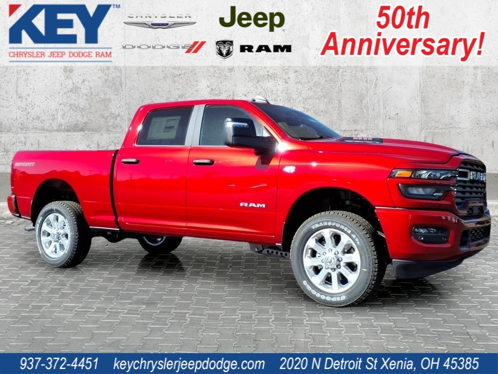 New 2027 Molten Red Pearl-Coat Exterior Paint RAM Big Horn image 1
