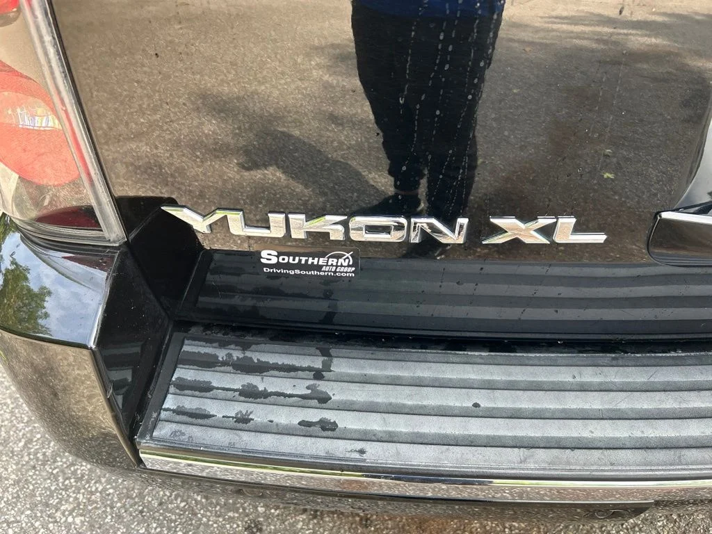 Used 2014 Black GMC Denali image 11