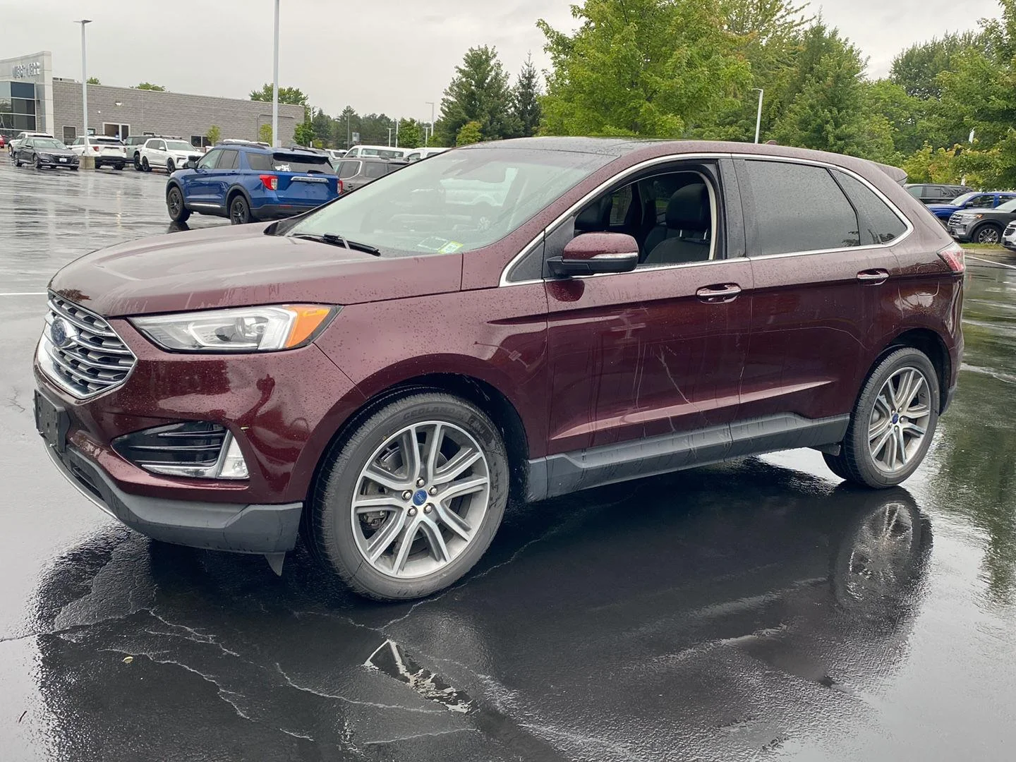 Used 2019 Burgundy Velvet Metallic Tinted Clearcoat Ford Titanium image 7